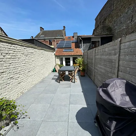 Le Jardin Du Perron Apartment *