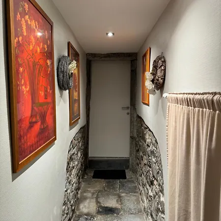 Le Jardin Du Perron アパート *