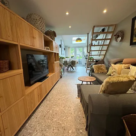 Le Jardin Du Perron Apartment *